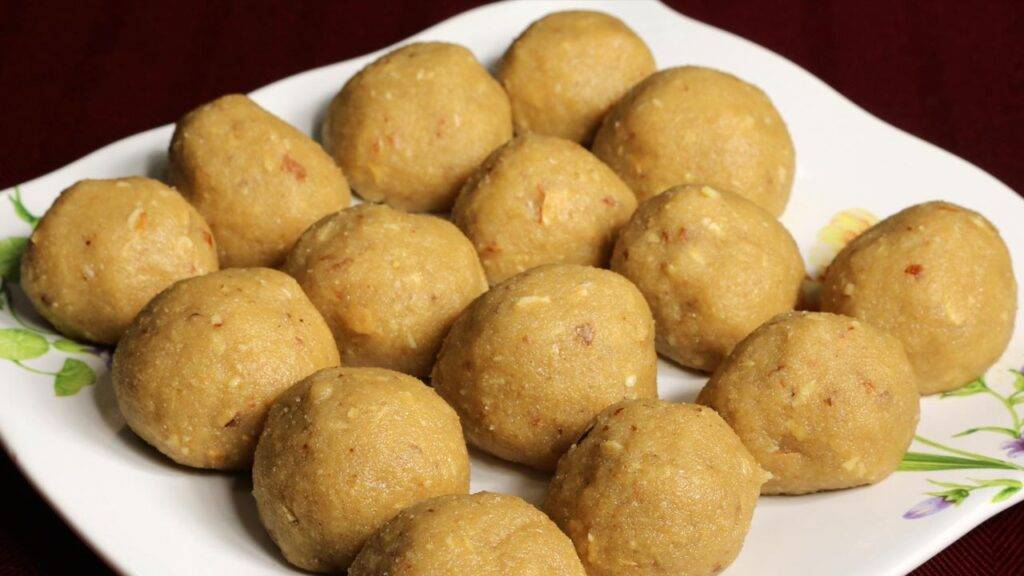 Atta Ka Ladoo