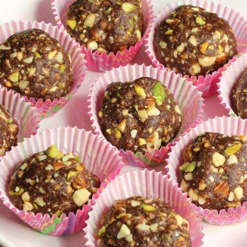 Date and Nut Ladoo (Healthy Indian Candy) Recipe by Manjula