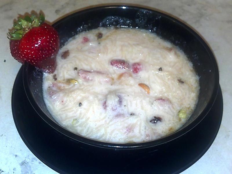 Strawberry Payasam Recipe by Divya Ravindran