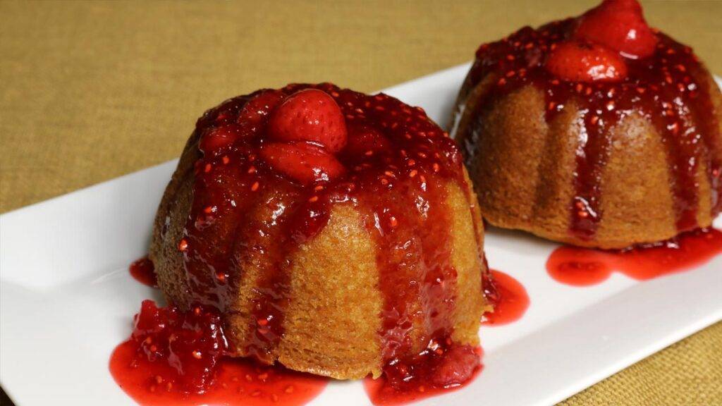 Eggless Vanilla Cake with Strawberry Sauce