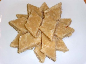 Kaju Burfi (Cashew Fudge)
