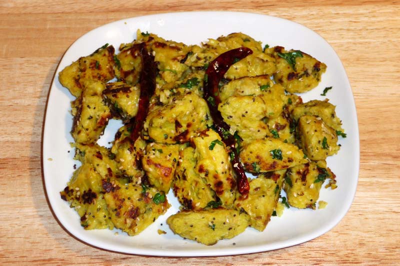 Muthia (Steamed Dumpling) Recipe by Manjula