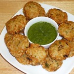 Sabudana Vada (Fried Dumplings of Potatoes and Tapioca)