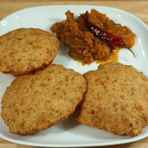 Urad Dal Puri Bedmi Kachori